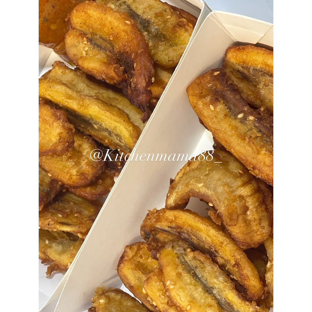 

Pisang goreng wijen plus sambel