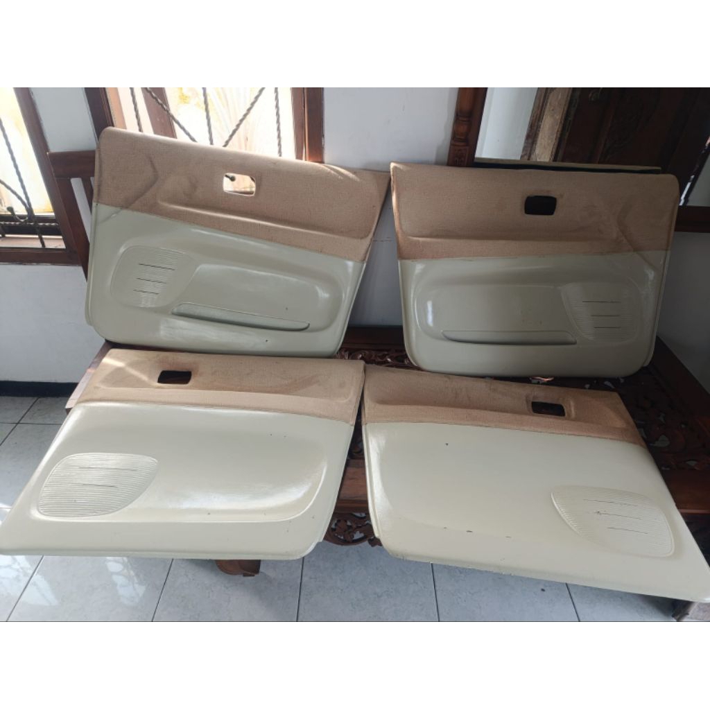 Doortrim Kijang Kapsul Balut Kain (lgx, lsx, lx)