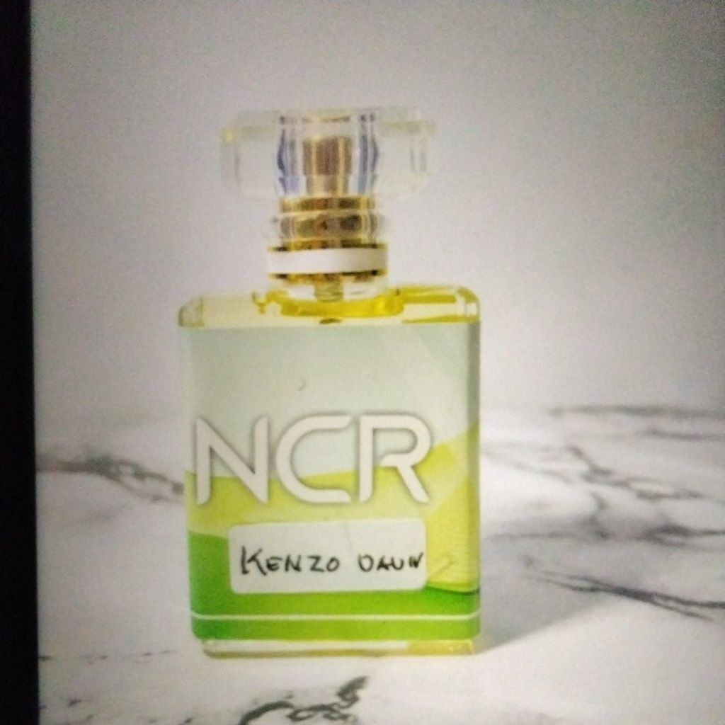 parfum Kenzo daun