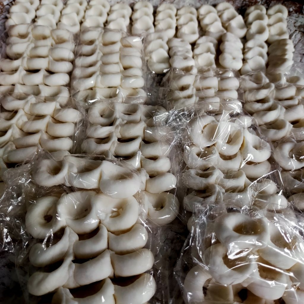 

Binggel geblek kemasan vacum makanan tradisional asli purworejo isi 10 bisa bayar cod