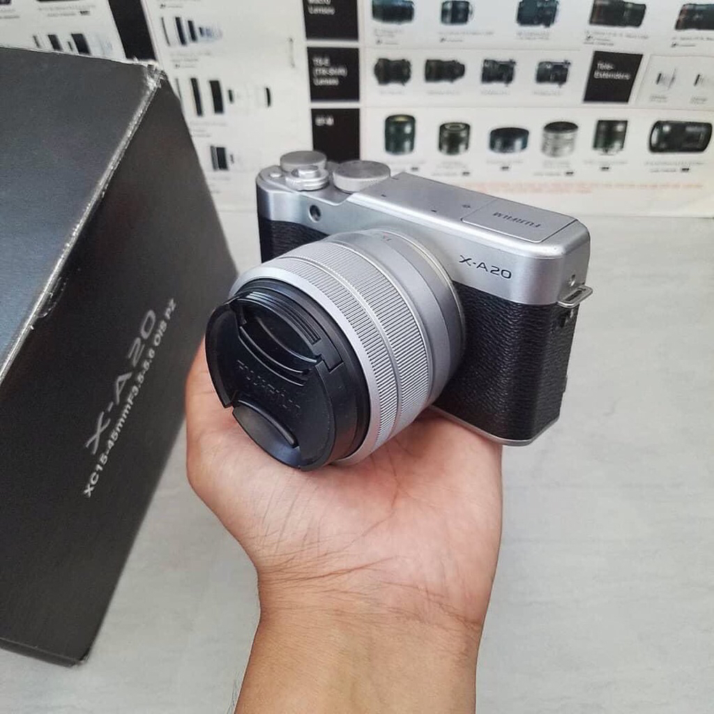 Mirrorless Fujifilm xa20
