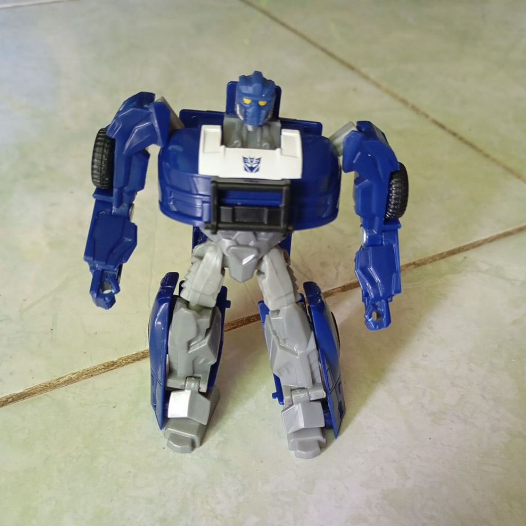 Transformers Authentics Barricade Original Hasbro