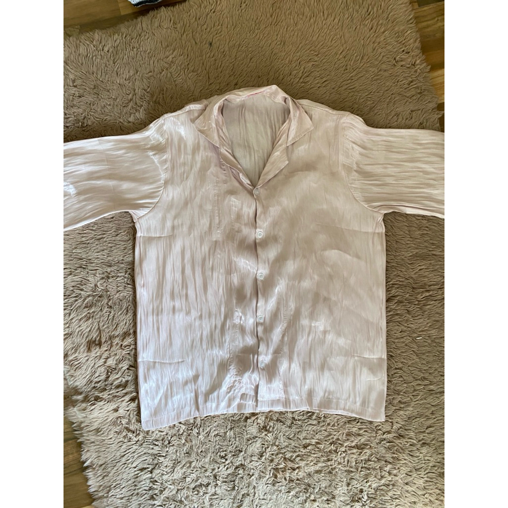 kemeja shimmer byneeth pink