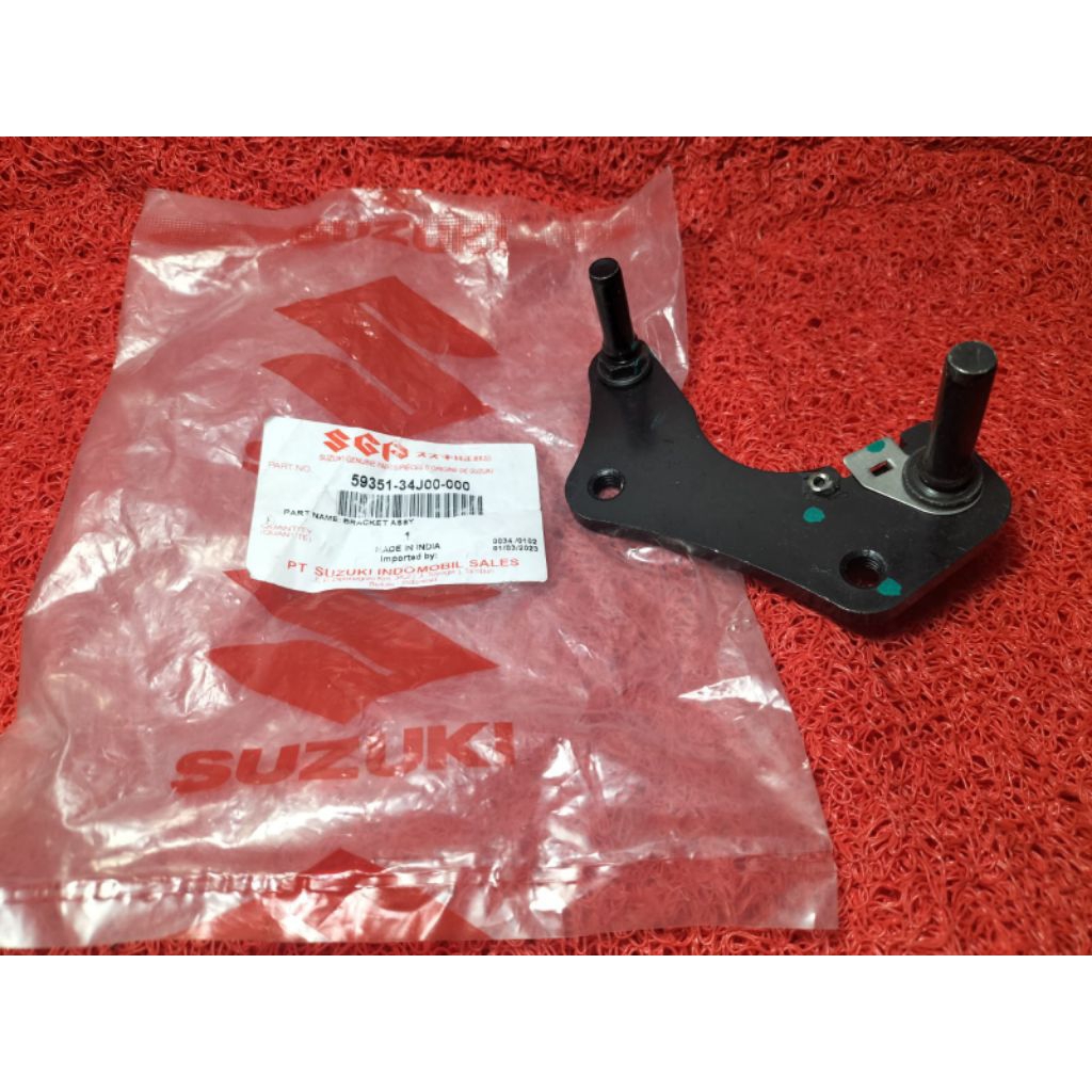 Braket kaliper depan Suzuki satria fu fi injeksi GSX 150 original SGP