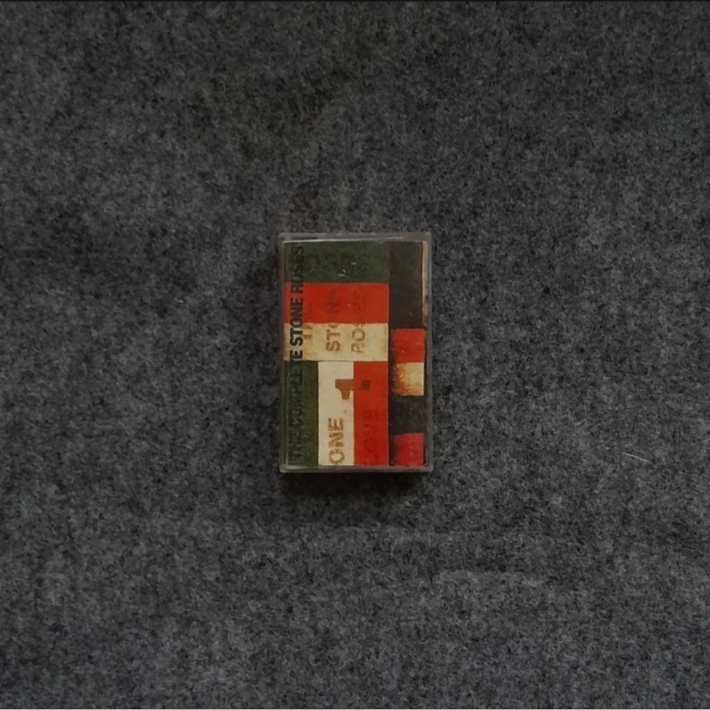 Kaset Pita The Stone Roses 'The Complete Stone Roses" 1995 | Free 1 PCS Kaset Random