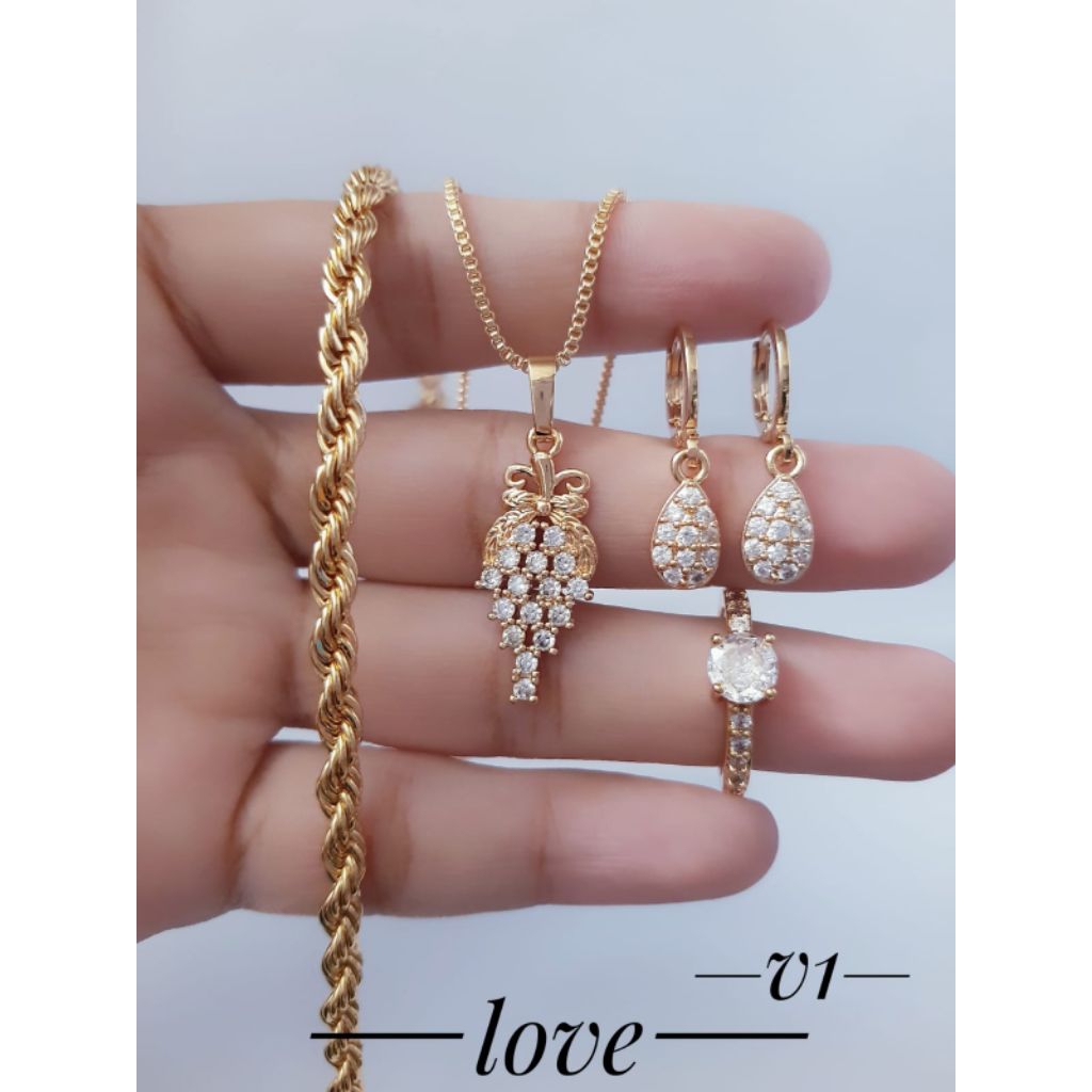 replika berlian.set dewasa.perhiasan  xuping & titanium murah terlaris surabaya.grosir lebih murah
