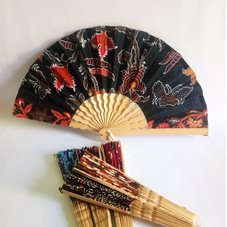 Satuan termurah Kipas kayu lipat/kipas motif kain batik/kipas tangan/kipas murah/kipas s4lima_id