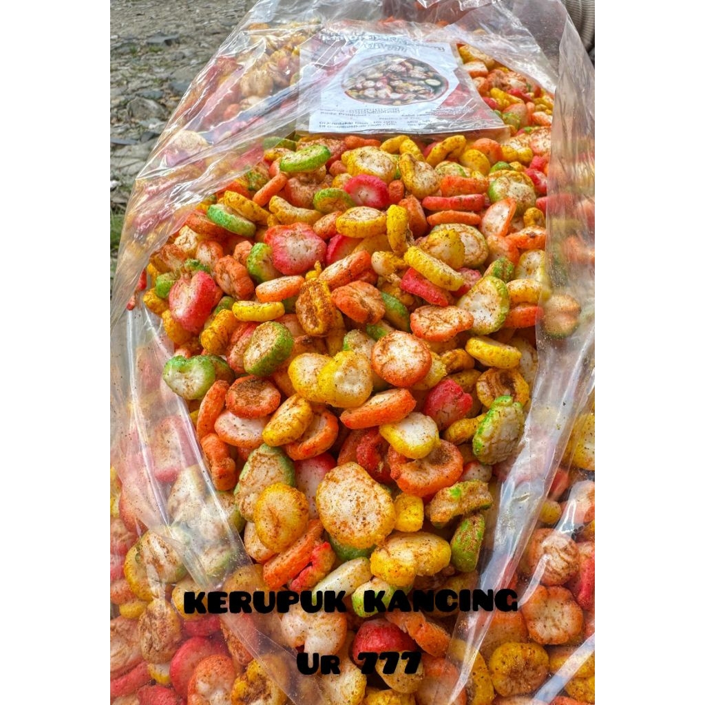 

KERUPUK KANCING UR 777 (500gram)