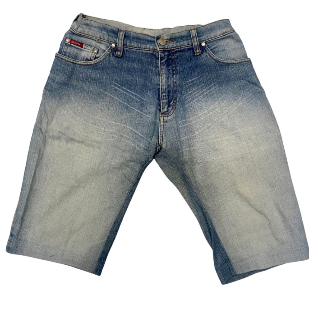 Preloved Celana Jeans Pendek - Lee Cooper