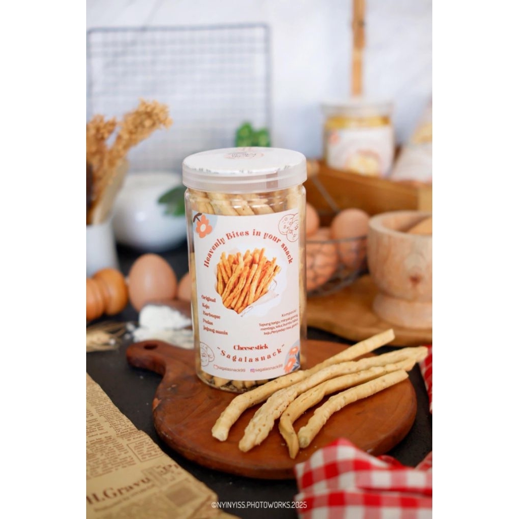 

Cheese stik sagala snack kemasan Toples