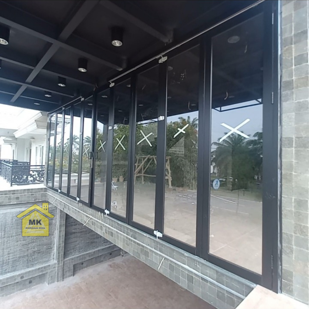Pintu Lipat Alumunium YKK Per Daun Rel Wina Custom Murah Berkualitas