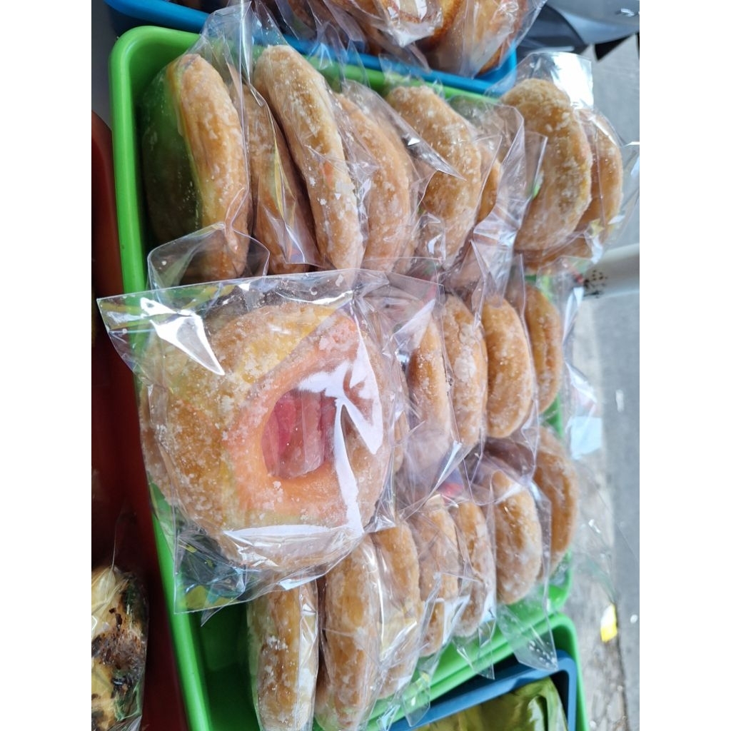 

Donat kentang gula /kue tradisional/khas kalimantan