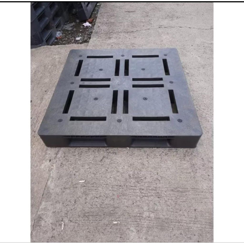 

palet pelastik berkuwalitas bagus bekas sekli pakek cucok untuk Industri ukuran 110x110x15