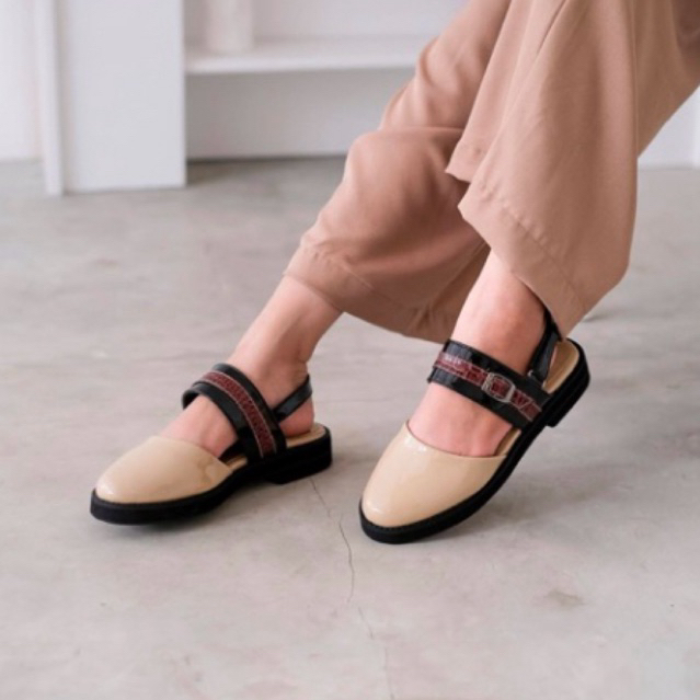 sepatu brand lokal cekhas dianable preloved