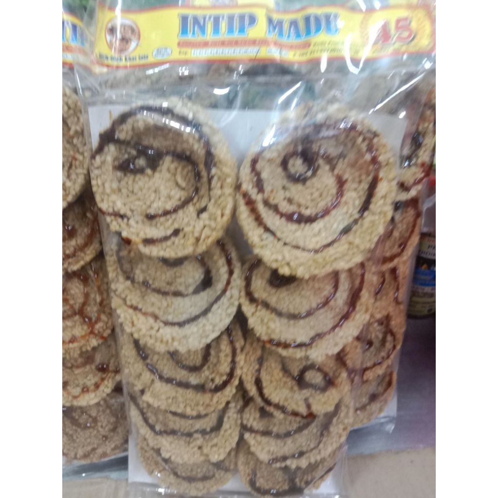 

Intip Madu 45 Rasa Manis dan Rasa Asin isi 10