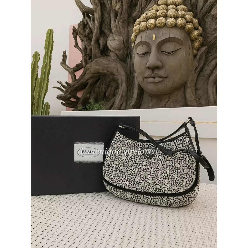 PRELOVED TAS BRANDED 25 Prada Cleo Shoulder Bag