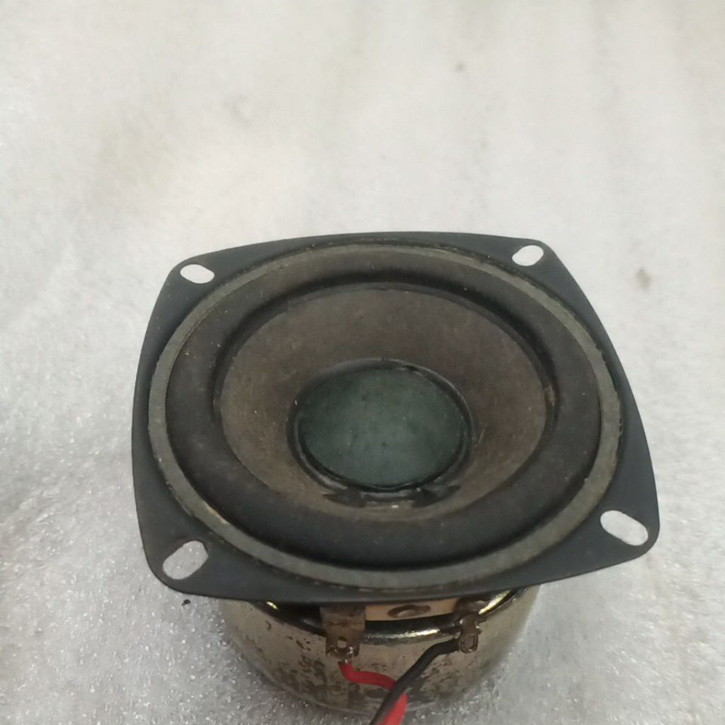 SPEAKER LG SUBWOFER 3 inch 90 watt /WOFER 3in 90watt/fullrange LG 3inch 90watt/ SPIKER 6IN BALTONE