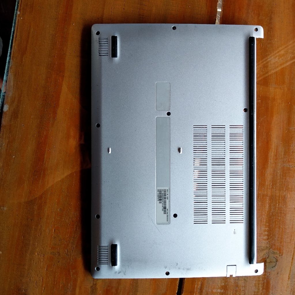 casing bawah Acer aspire 5 a515 45