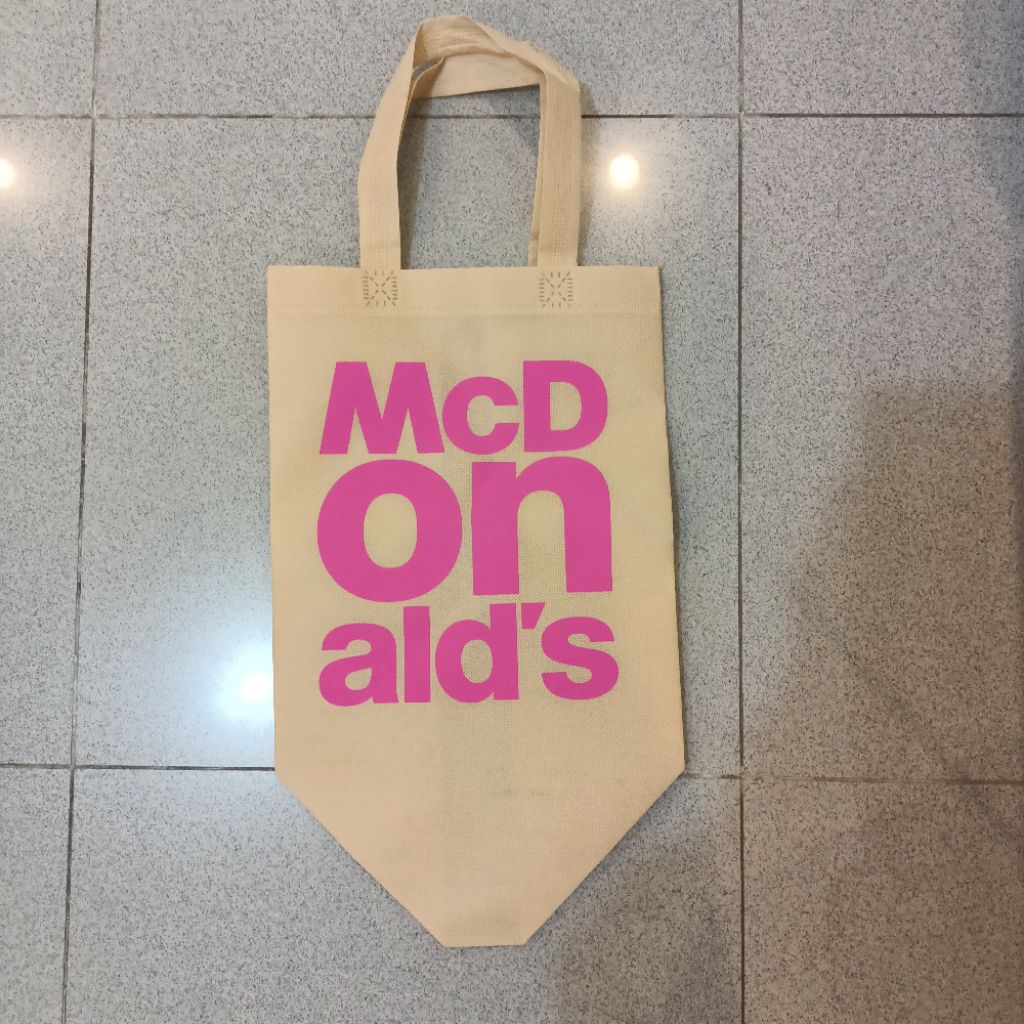 Totebag tas spunbond spunbound tas belanja Mcdonalds