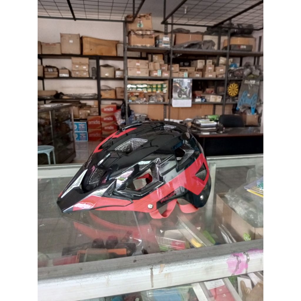 helm sepeda Polygon ramp
