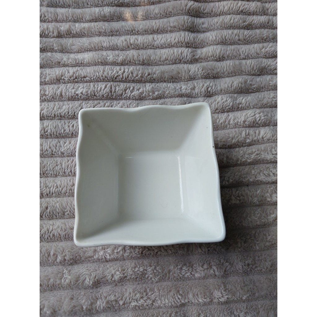 Mangkuk Keramik Kecil Cream