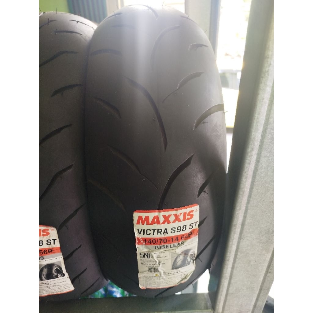 Maxxis victra ST 140/70-14 Ban aerox belakang
