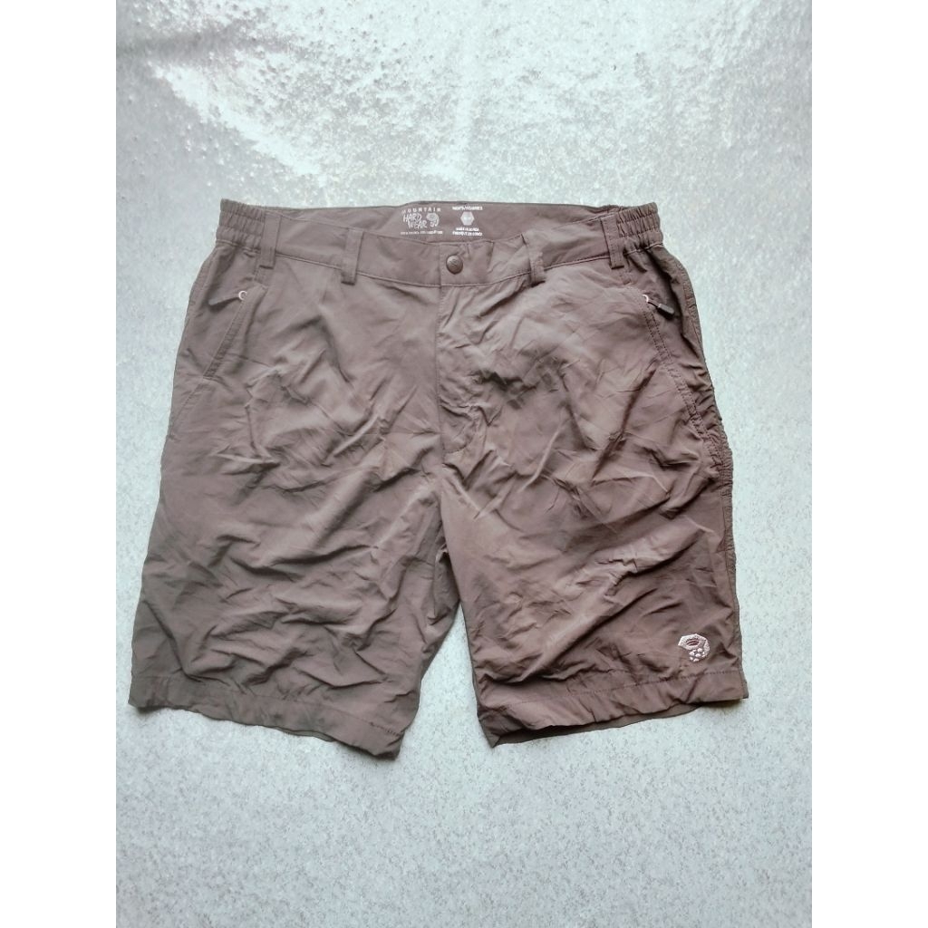 MHW Celana Pendek Outdoor Obat Ganteng