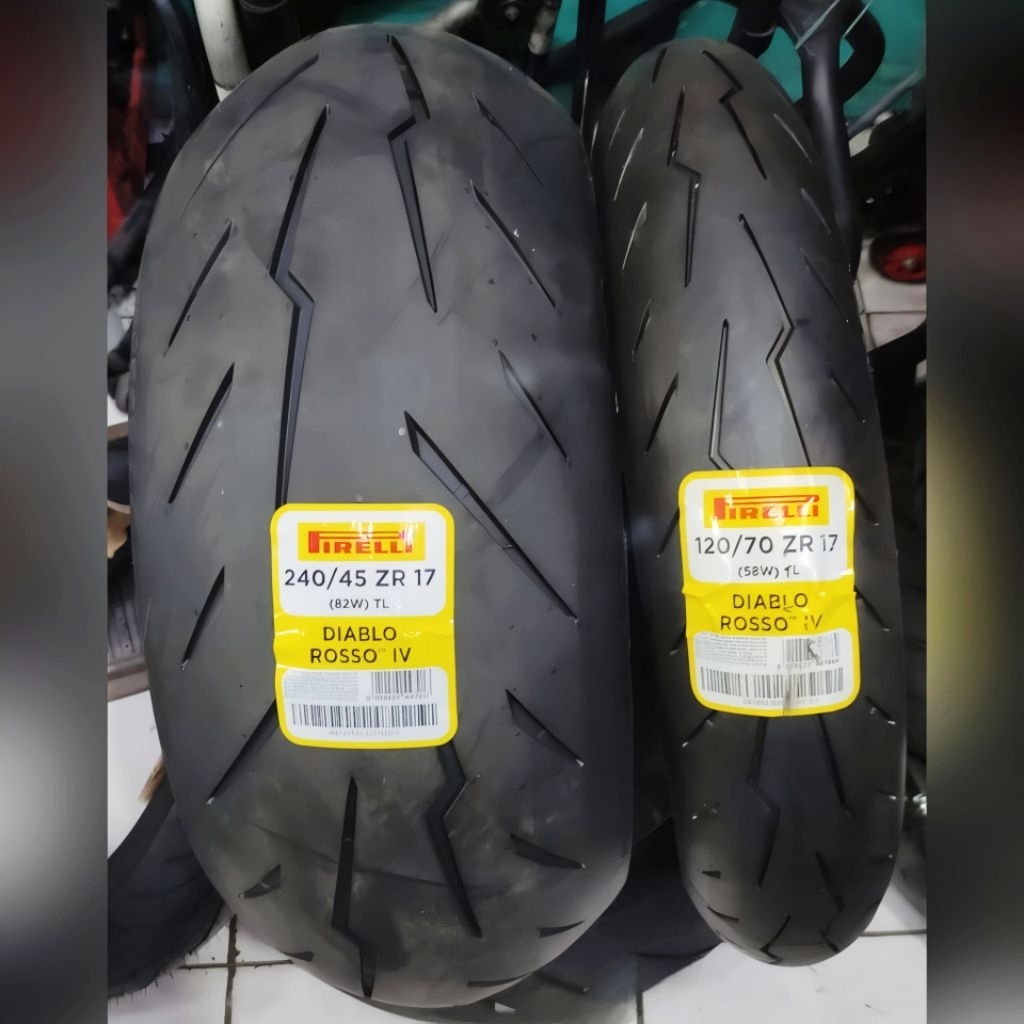 Ban Pirelli Diablo Rosso 4 240/45-17 120/70-17 Ducati Diavel