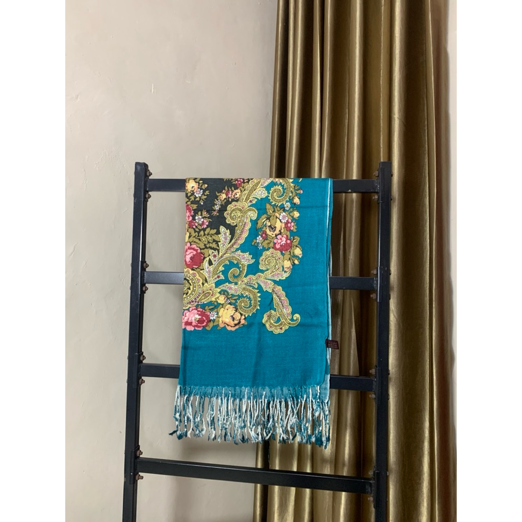 preloved syal/ syal preloved/preloved pashmina/pashmina preloved/preloved syall/syall preloved/prelo