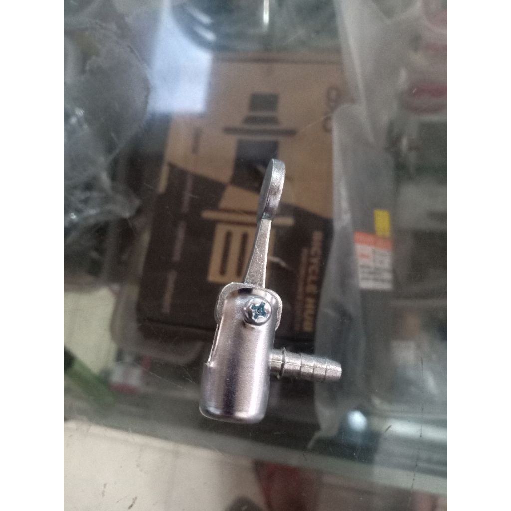 cop pompa besi Taiwan