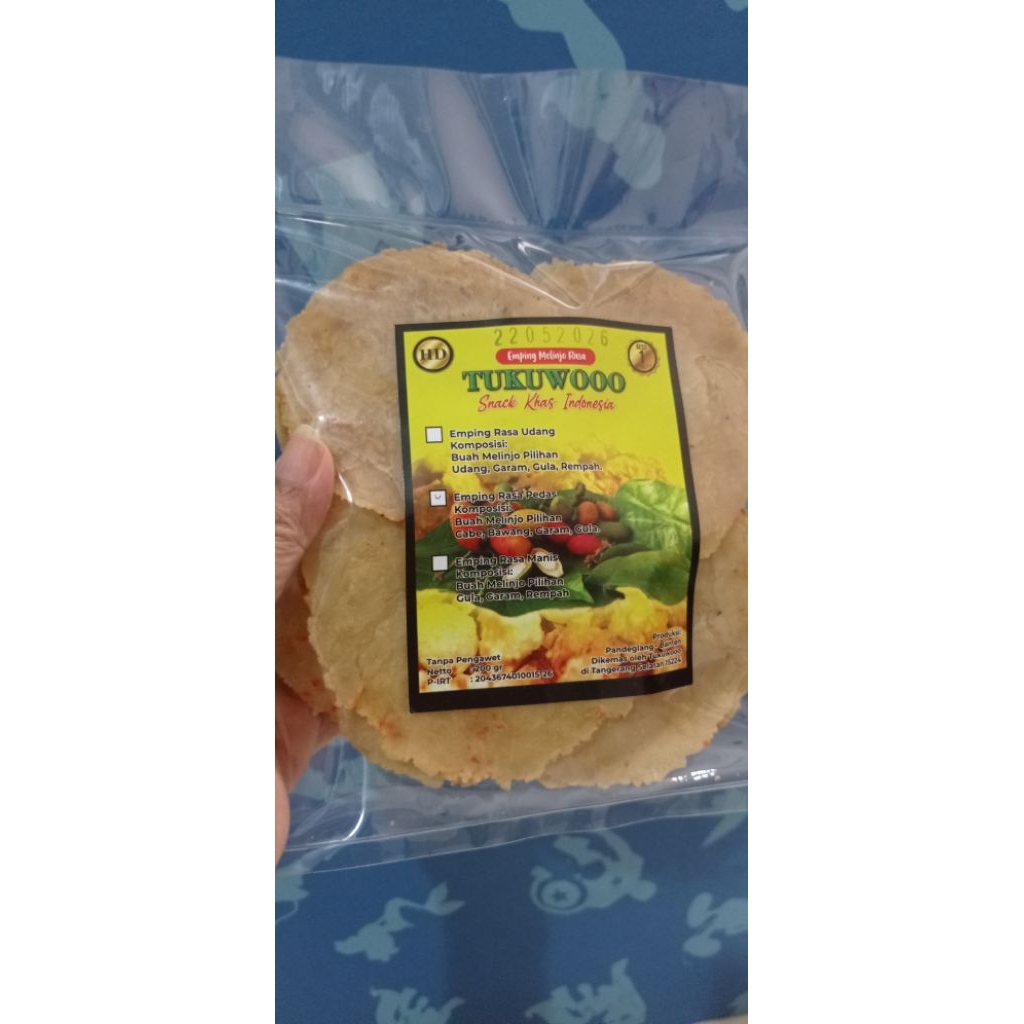 

Tukuwooo Emping melinjo pedas 500 gr