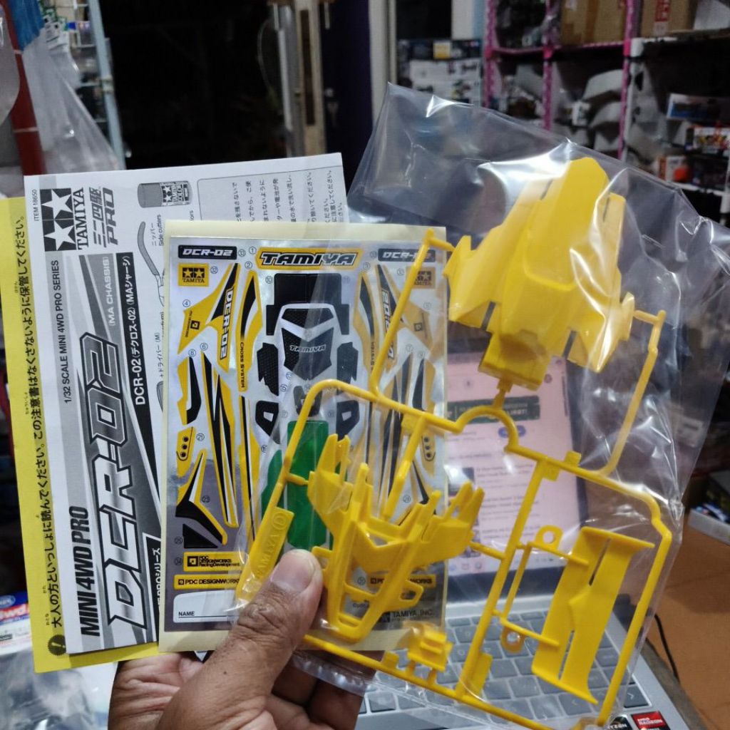 TAMIYA 18650 BODY DCR 02 + DECAL ( MA CHASSIS )