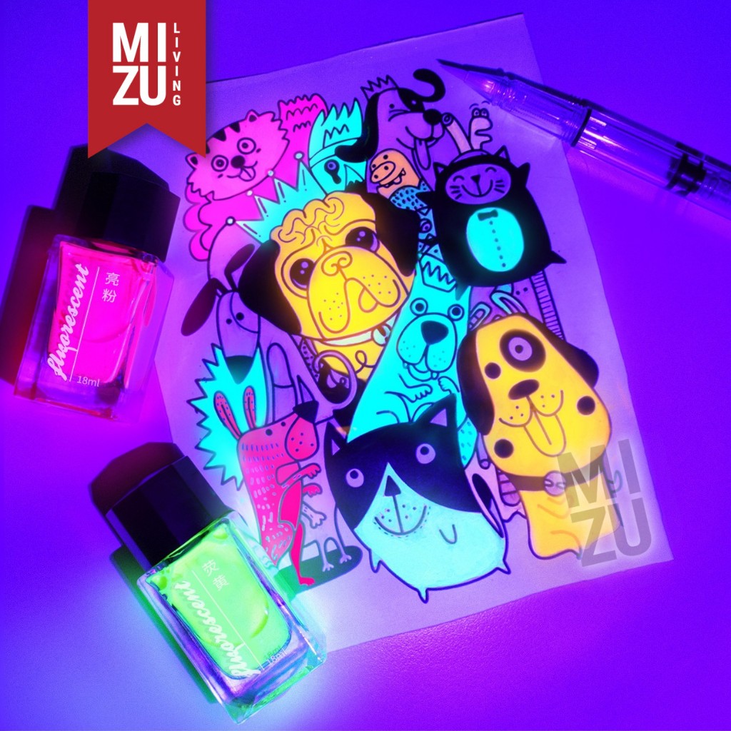 

BANMI FLUORESCENT & INVISIBLE Fountain Pen Ink Drawing Ink + UV Flashlight Tinta + Senter Rahasia