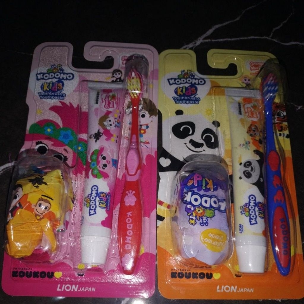 KODOMO SIKAT GIGI + PASTA GIGI ANAK FREE HADIAH