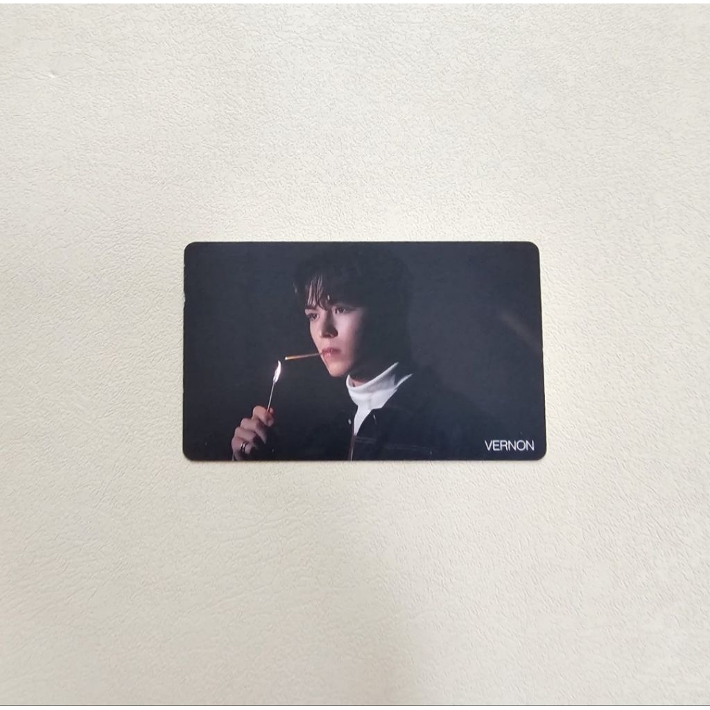 Vernon Attacca HMV Korek