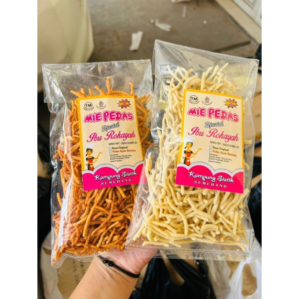 

Mie Pedas Spesial Ibu Rokayah 250gr