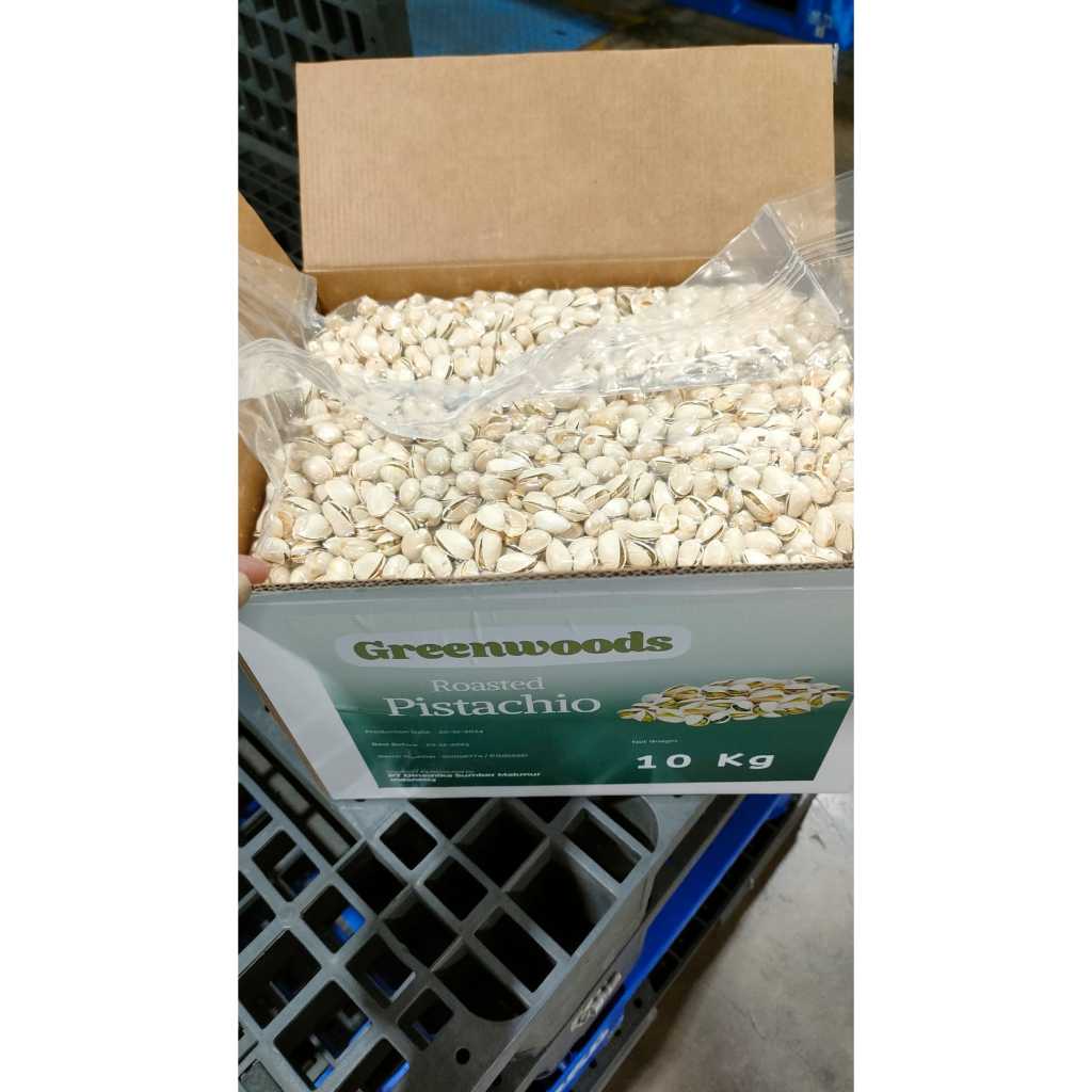 

Pistachios Roasted / Kacang Pistachio / Kacang Fustuk - USA 1 Kg