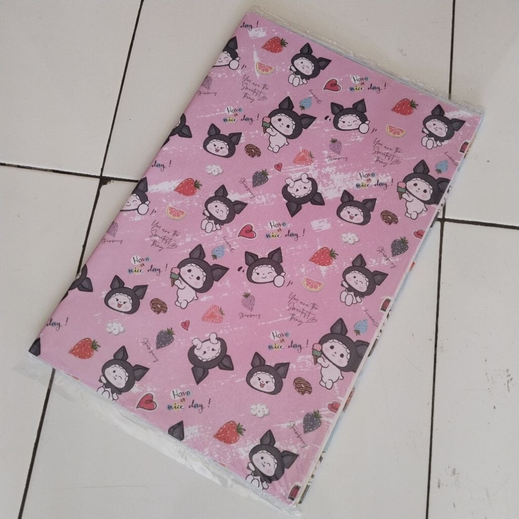

Kertas Kado Fanci 10,15,25 Pcs