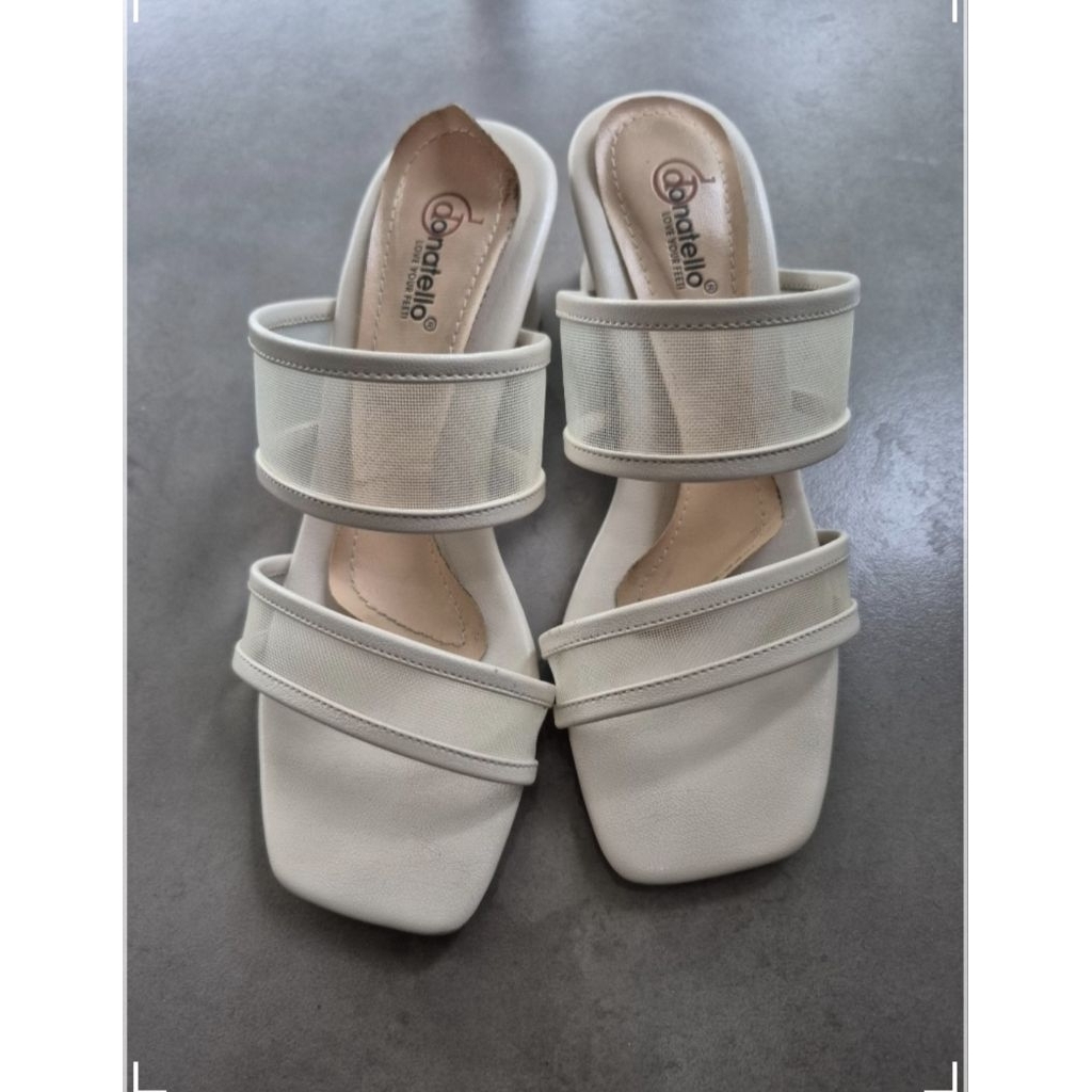 preloved heels Donatelo bone