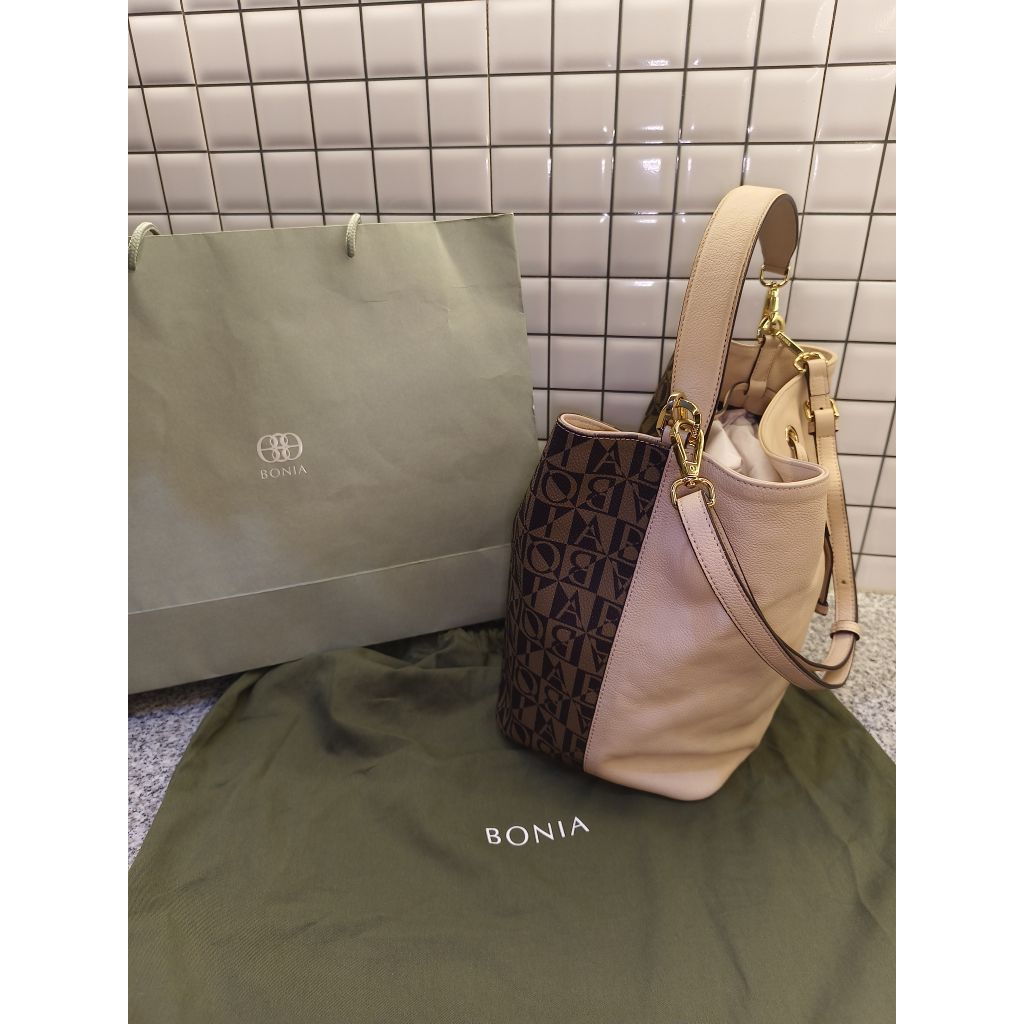 PL Tas Bonia Serut Bucket Monogram Multi-Colour