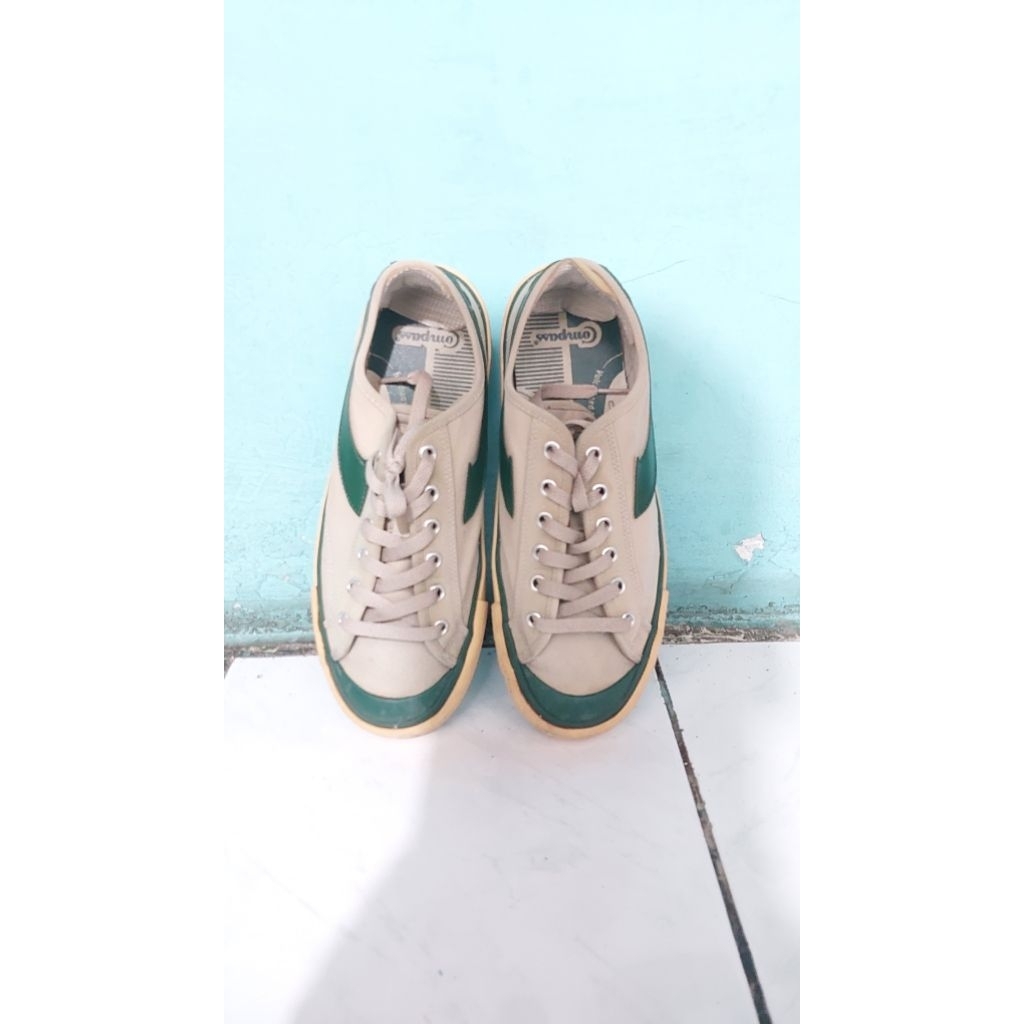 Sepatu Compass Gazelle low Wafer Green