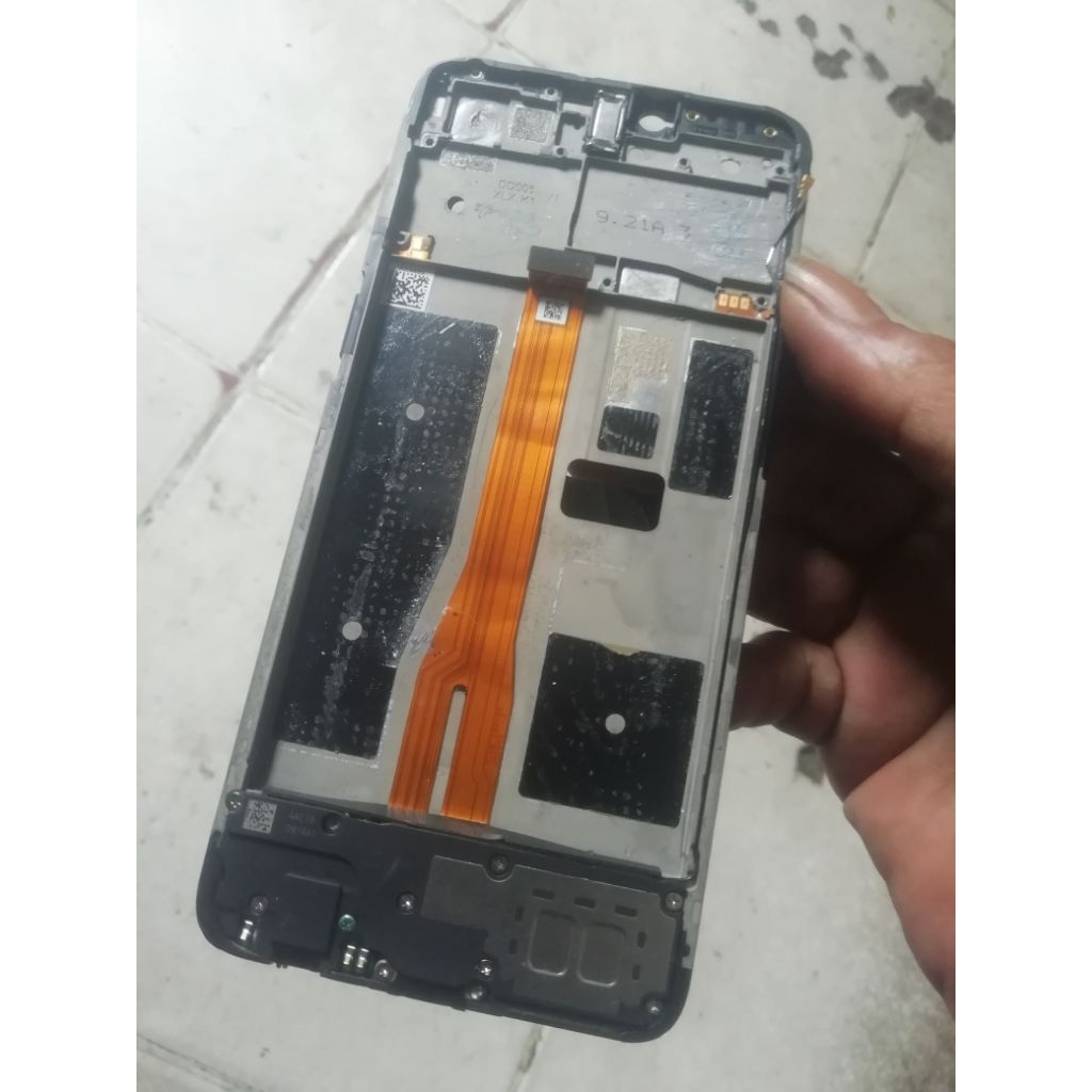 BEZZEL FRAME TATAKAN LCD OPPO A3S ORI COPOTAN