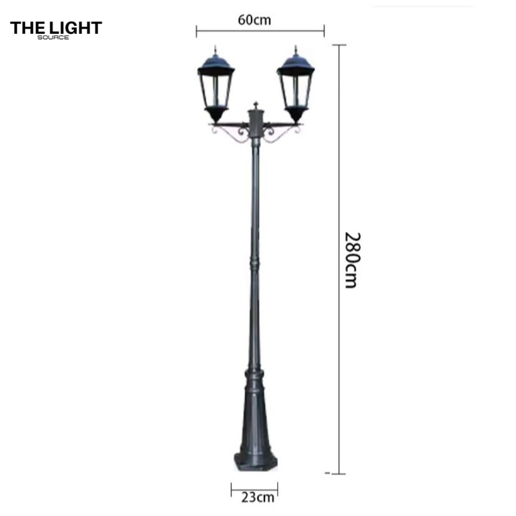 Lampu hias jalan dekorasi taman teras rumah tiang tinggi 2,5 meter gaya eropa klasik aesthetic outdo