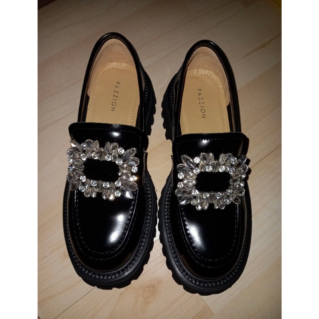 Sepatu Platform Loafers Pazzion
