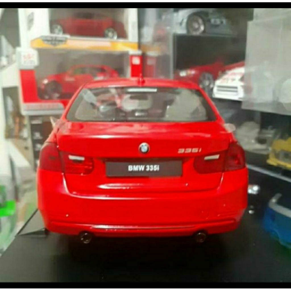 Sellyliavitaliavita Diecast Welly Skala 1:18 Bmw 335I Merah Bukan Bekas Komplit