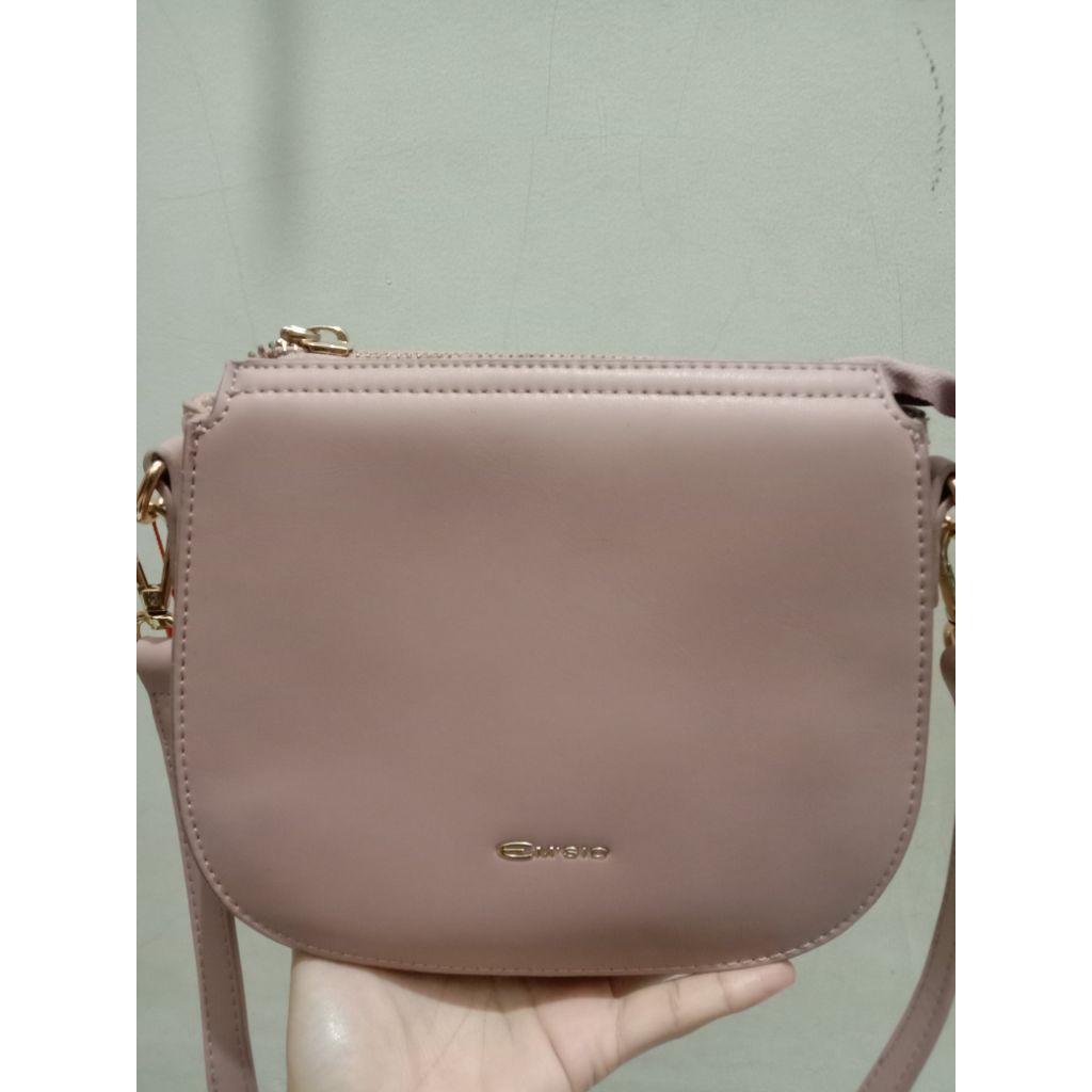 PRELOVED SLING BAG EMSIO BY ELIZABETH TAS SELEMPANG WANITA