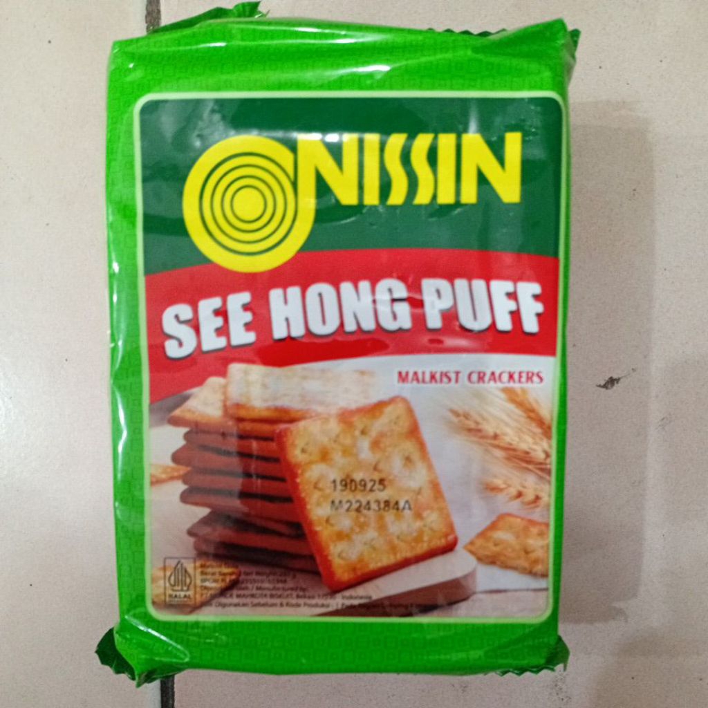 

See Hong Puff Malkist Crackers 250gr 1 Bungkus