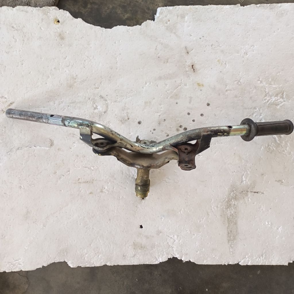 Stang stir set pangkon dudukan kemudi stang Yamaha Force1 f1 f1z asli lepasan motor murah meriah