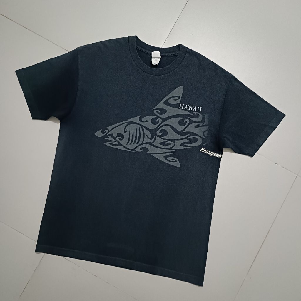 Kaos Hawaii art shark/hiu tag alstyle lawas triple AAA ,L