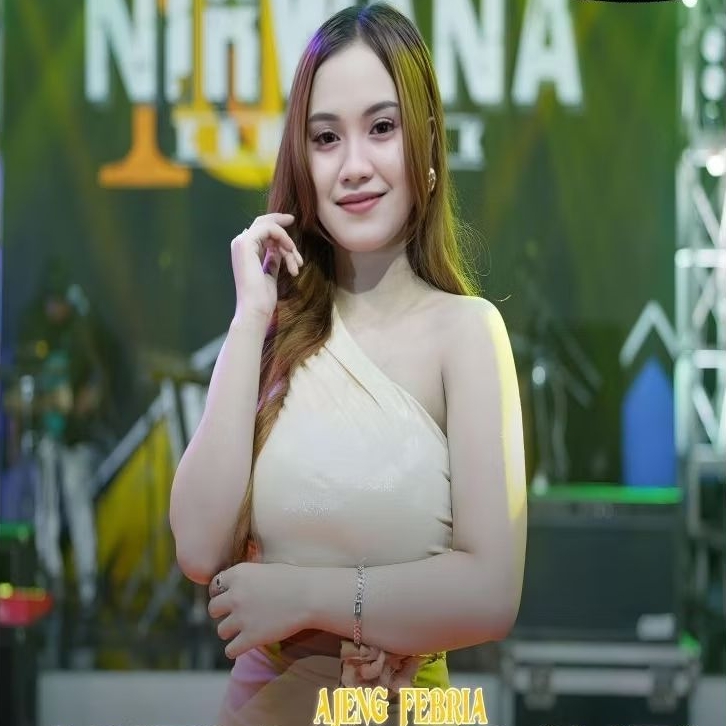 KASET VCD MUSIK LAGU DANGDUT KOPLO TERBARU FULL AJENG FEBRIA - KASET VCD VIDIO MUSIK LAGU DANGDUT KO